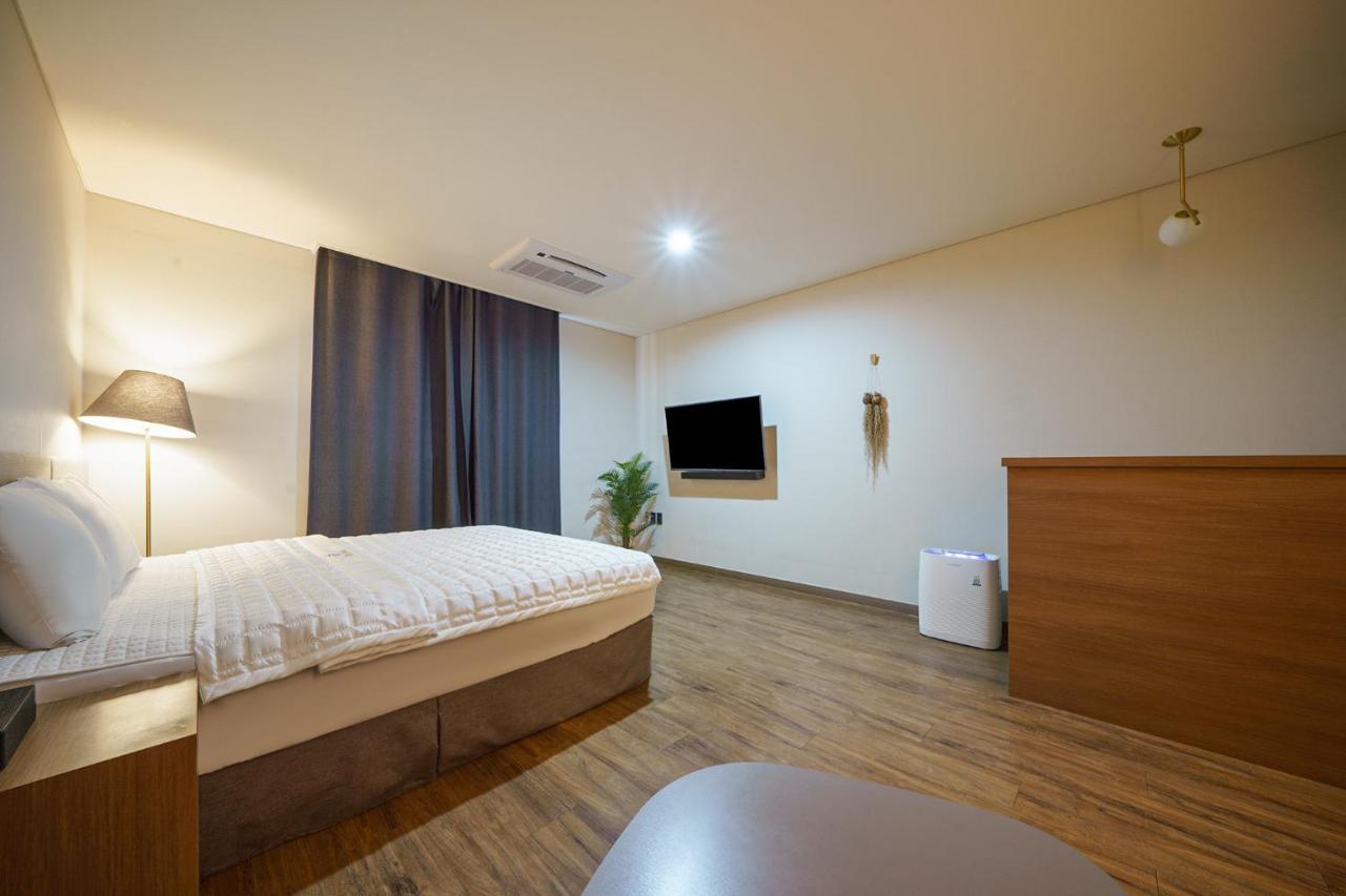 Mtm Family Hotel คยองจู ภายนอก รูปภาพ