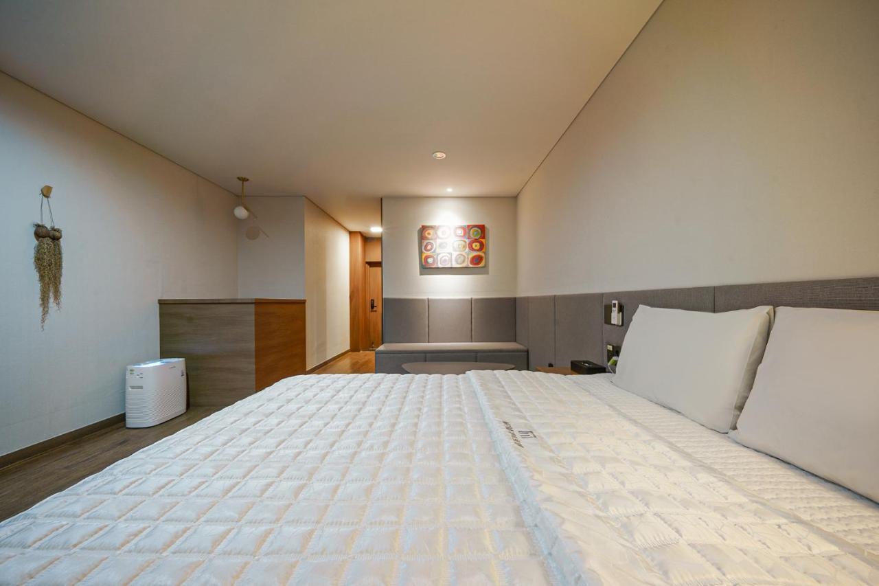 Mtm Family Hotel คยองจู ภายนอก รูปภาพ