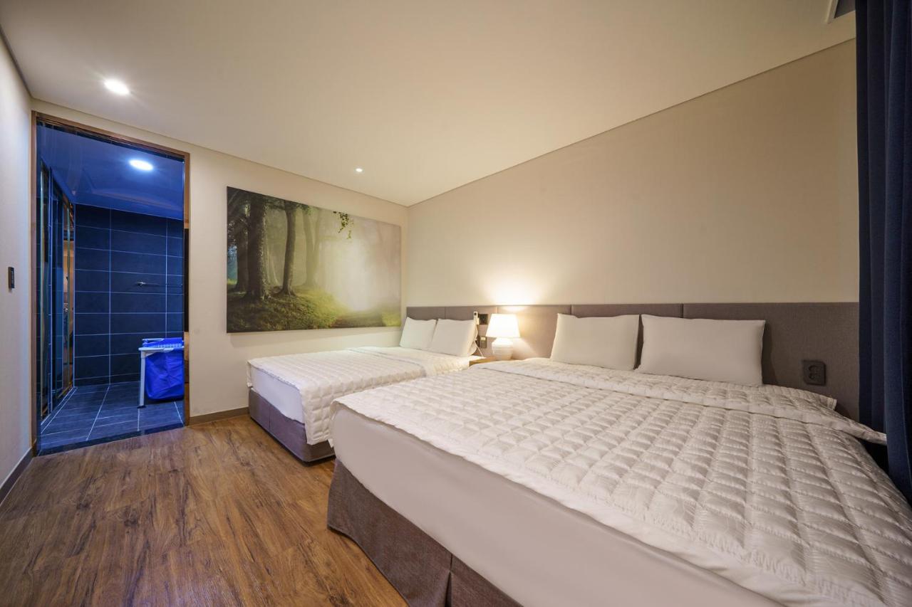 Mtm Family Hotel คยองจู ภายนอก รูปภาพ