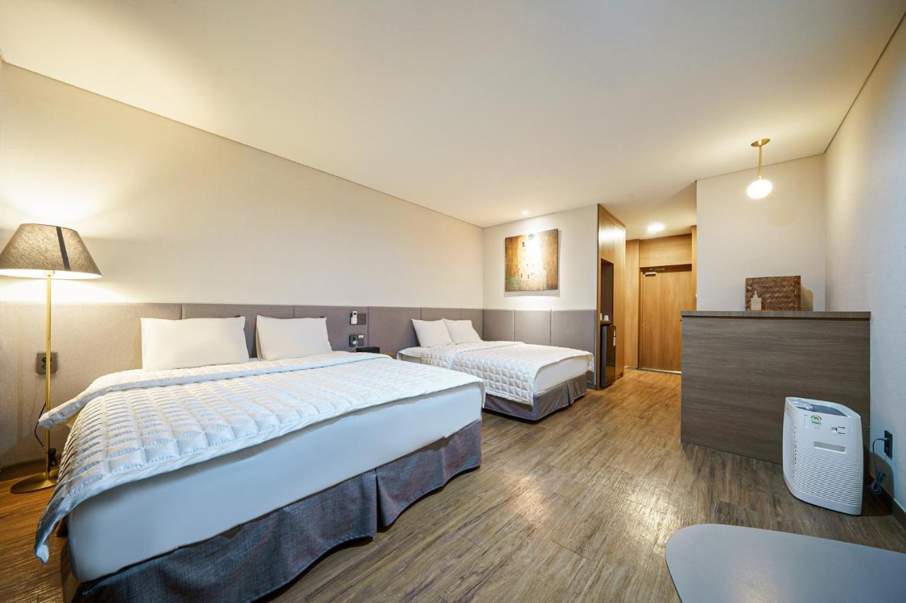 Mtm Family Hotel คยองจู ภายนอก รูปภาพ